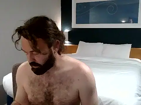 Snapshot of rogerevenmore chatting on December 1, 2025, 2:44 pm rogerevenmore online show from December 1, 2025, 2:44 pm