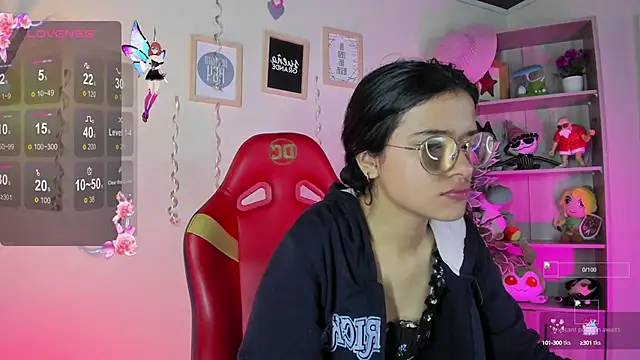 Snapshot of Lana_Dreams_ chatting on September 10, 2025, 12:38 pm Lana Dreams online show from September 10, 2025, 12:38 pm