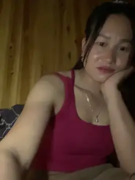 Snapshot of phungtiti chatting on September 28, 2025, 5:35 am phungtiti online show from September 28, 2025, 5:35 am