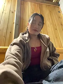 phungtiti online show from November 29, 2025, 2:36 am