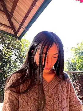 Snapshot of EmLy02 chatting on November 30, 2025, 1:20 am EmLy02 online show from November 30, 2025, 1:20 am