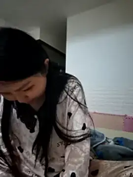 lingling5200 online show from April 21, 2026, 2:56 pm