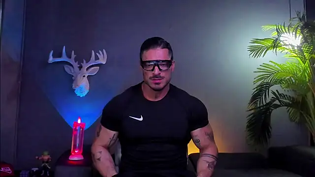 Snapshot of dennis_cox1 chatting on December 18, 2025, 5:35 am dennis cox1 online show from December 18, 2025, 5:35 am