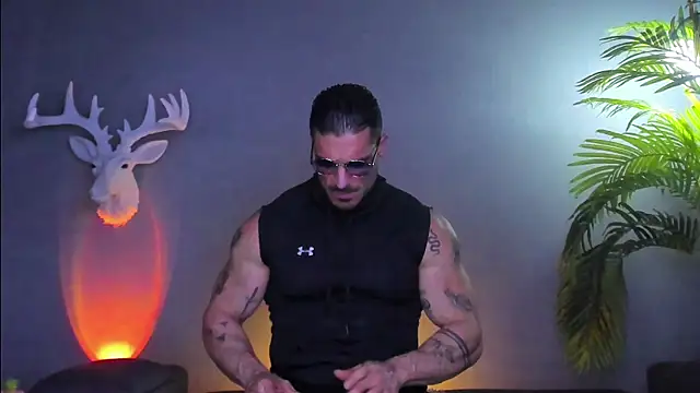 Snapshot of dennis_cox1 chatting on December 20, 2025, 9:22 pm dennis cox1 online show from December 20, 2025, 9:22 pm