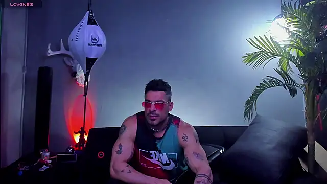 Snapshot of dennis_cox1 chatting on January 18, 2026, 7:34 am dennis cox1 online show from January 18, 2026, 7:34 am