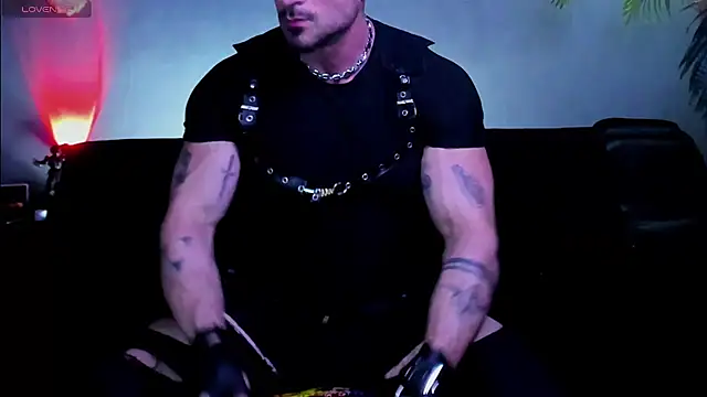 Snapshot of dennis_cox1 chatting on February 21, 2026, 7:20 am dennis cox1 online show from February 21, 2026, 7:20 am