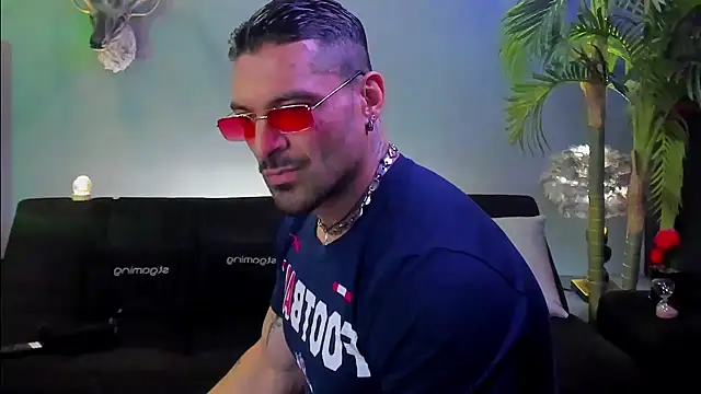 Snapshot of dennis_cox1 chatting on March 30, 2026, 7:15 pm dennis cox1 online show from March 30, 2026, 7:15 pm