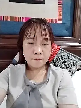 qinejr37 online show from September 11, 2025, 4:45 am