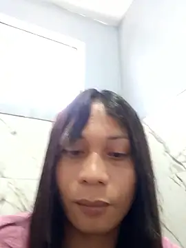 missruffa online show from May 8, 2026, 2:28 am