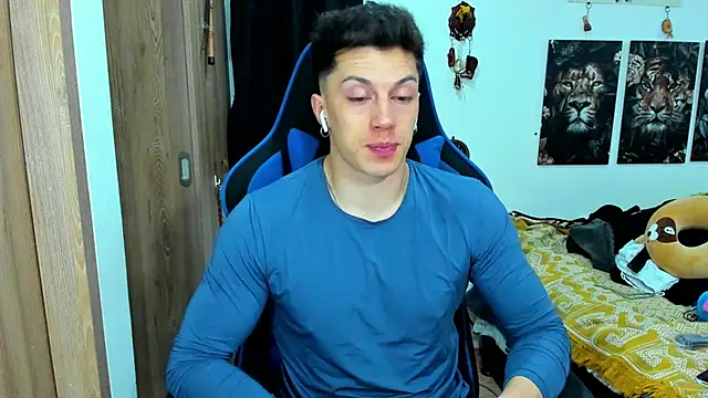 Snapshot of javiersexymann chatting on December 23, 2024, 2:35 am javiersexymann online show from December 23, 2024, 2:35 am