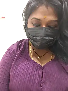 Snapshot of chaitara-reddy chatting on April 23, 2026, 5:52 am chaitara-reddy online show from April 23, 2026, 5:52 am