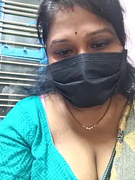Snapshot of chaitara-reddy chatting on April 28, 2026, 2:11 pm chaitara-reddy online show from April 28, 2026, 2:11 pm