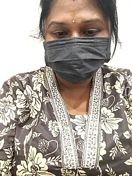 Snapshot of chaitara-reddy chatting on May 11, 2026, 6:41 am chaitara-reddy online show from May 11, 2026, 6:41 am