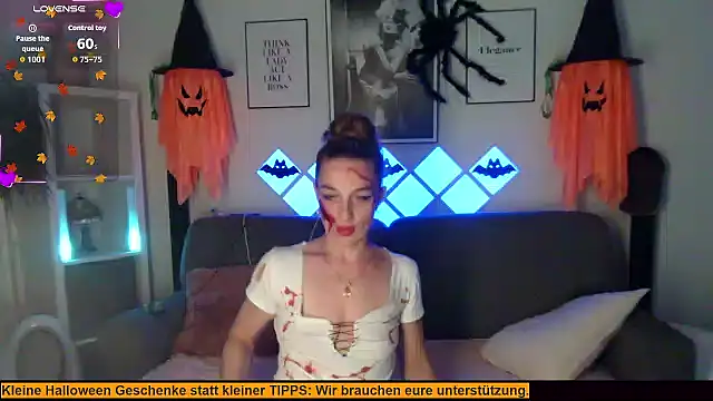 Snapshot of XBellaXundXUweX chatting on October 24, 2025, 7:21 pm XBellaXundXUweX online show from October 24, 2025, 7:21 pm