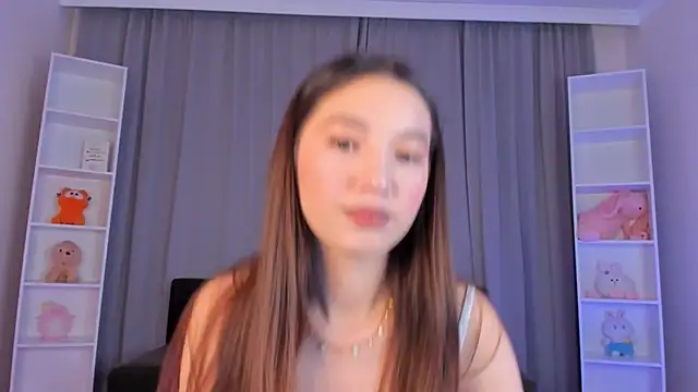 yayongg online show from October 20, 2025, 1:11 pm