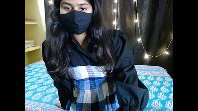 Vanya 7 online show from November 11, 2025, 4:29 pm