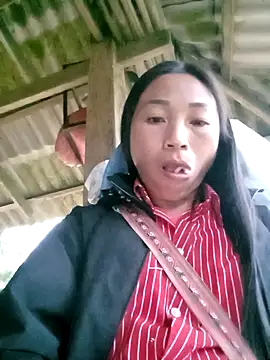 lucybaby00 online show from March 4, 2026, 10:43 am