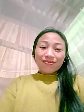 lucybaby00 online show from March 5, 2026, 11:34 pm