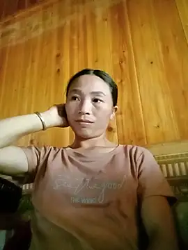 lucybaby00 online show from July 21, 2026, 5:32 am
