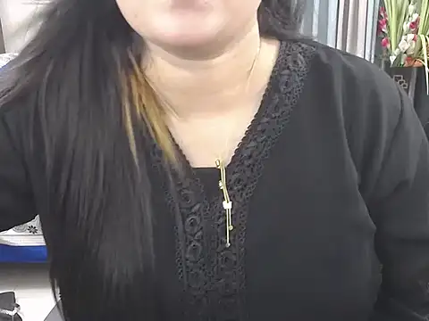 Snapshot of Ridiha_Pari chatting on July 17, 2026, 11:28 am Ridiha Pari online show from July 17, 2026, 11:28 am