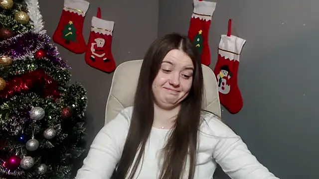 MavkaCute online show from January 6, 2026, 7:28 pm