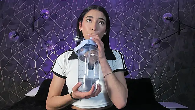 shumy angels online show from December 22, 2025, 10:51 pm