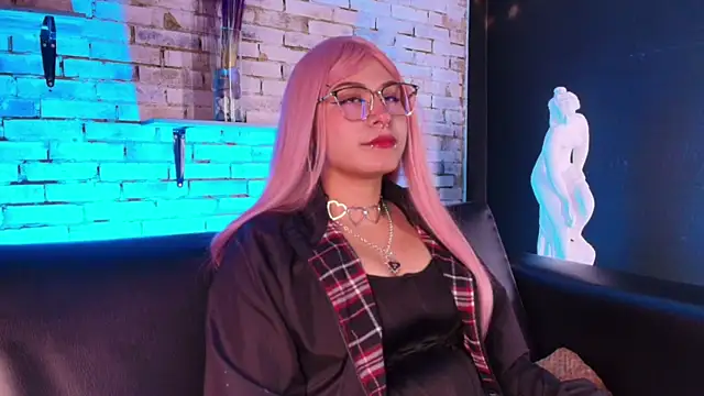 kitty malach online show from February 15, 2026, 8:02 am