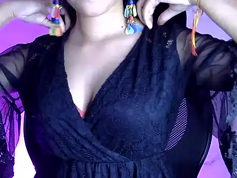 kaira sharma11 online show from February 13, 2026, 6:15 pm