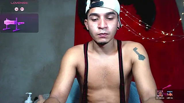Angel latinboy online show from May 25, 2026, 1:28 pm