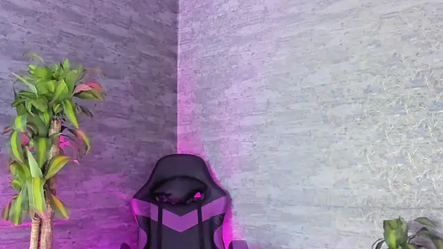 ArthurCox online show from September 13, 2025, 11:48 pm