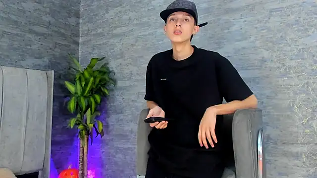 ArthurCox online show from October 25, 2025, 5:30 pm