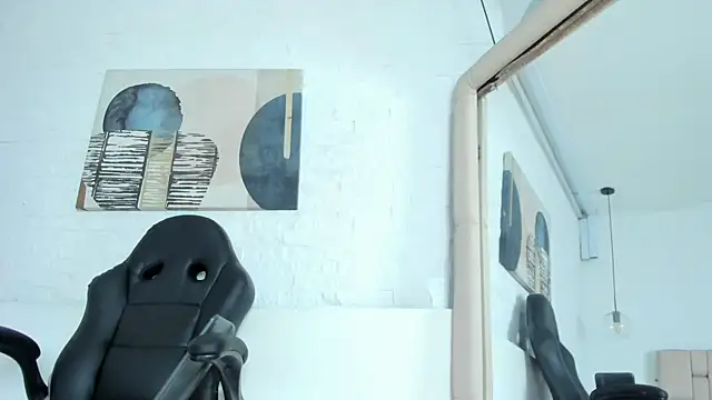 Sarah GothicGirl online show from March 12, 2026, 8:04 pm