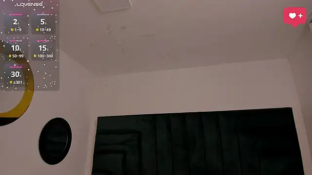 SaraWagner  online show from February 7, 2026, 12:14 am