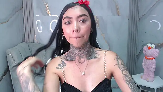 Snapshot of Ashley_Blum_v chatting on September 16, 2025, 8:32 pm Ashley Blum v online show from September 16, 2025, 8:32 pm