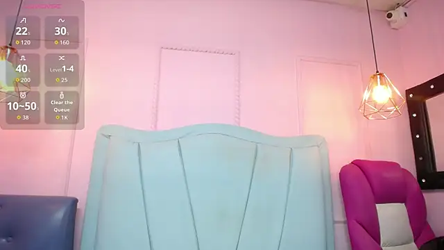 Snapshot of danna7cute chatting on February 7, 2026, 9:40 pm danna7cute online show from February 7, 2026, 9:40 pm