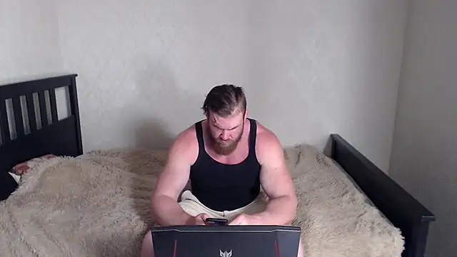 Snapshot of ThorHemsworthRU chatting on June 4, 2026, 10:43 am ThorHemsworthRU online show from June 4, 2026, 10:43 am