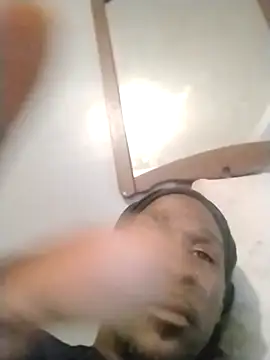 Snapshot of Dick2long87 chatting on December 3, 2025, 4:09 am Dick2long87 online show from December 3, 2025, 4:09 am