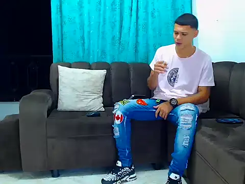 Snapshot of jefferson_exotic21 chatting on September 19, 2025, 5:20 am jefferson exotic21 online show from September 19, 2025, 5:20 am