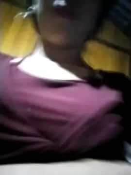 cute love00 online show from October 29, 2025, 10:39 am