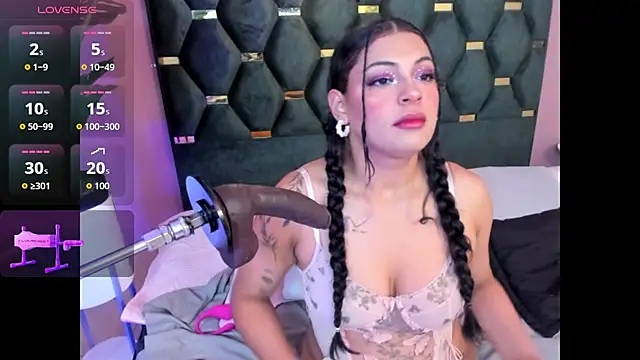 Micki   online show from October 27, 2025, 11:47 am