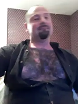 Snapshot of _NEREZA_ chatting on December 13, 2025, 10:26 pm NEREZA online show from December 13, 2025, 10:26 pm