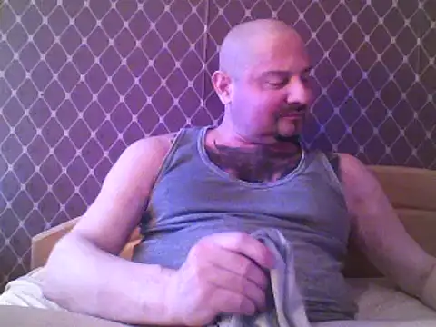 Snapshot of _NEREZA_ chatting on May 26, 2026, 4:14 pm NEREZA online show from May 26, 2026, 4:14 pm