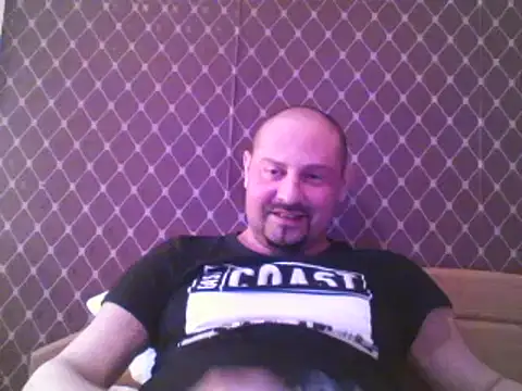 Snapshot of _NEREZA_ chatting on May 31, 2026, 3:41 pm NEREZA online show from May 31, 2026, 3:41 pm