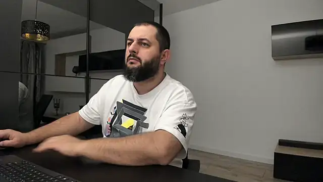 DravenPeak online show from September 14, 2025, 3:16 am