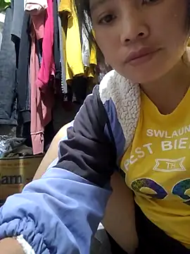 Cklovesu47244 online show from October 7, 2025, 1:08 pm