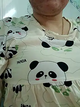  Babyrose  online show from January 8, 2026, 4:20 pm