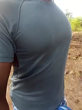 Snapshot of dolphiinn chatting on February 21, 2026, 2:01 am dolphiinn online show from February 21, 2026, 2:01 am