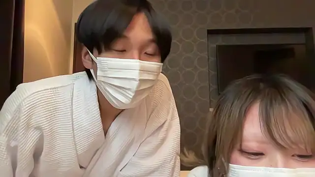 Snapshot of reon_reonreon chatting on November 17, 2025, 1:28 pm reon reonreon online show from November 17, 2025, 1:28 pm