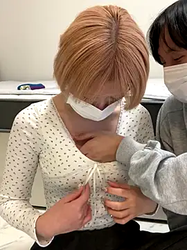 Snapshot of reon_reonreon chatting on December 16, 2025, 5:12 am reon reonreon online show from December 16, 2025, 5:12 am