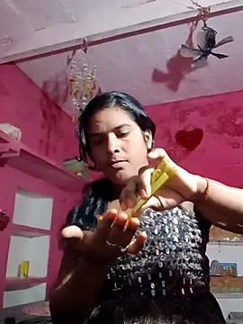 Mohini-xx online show from November 18, 2025, 7:07 pm